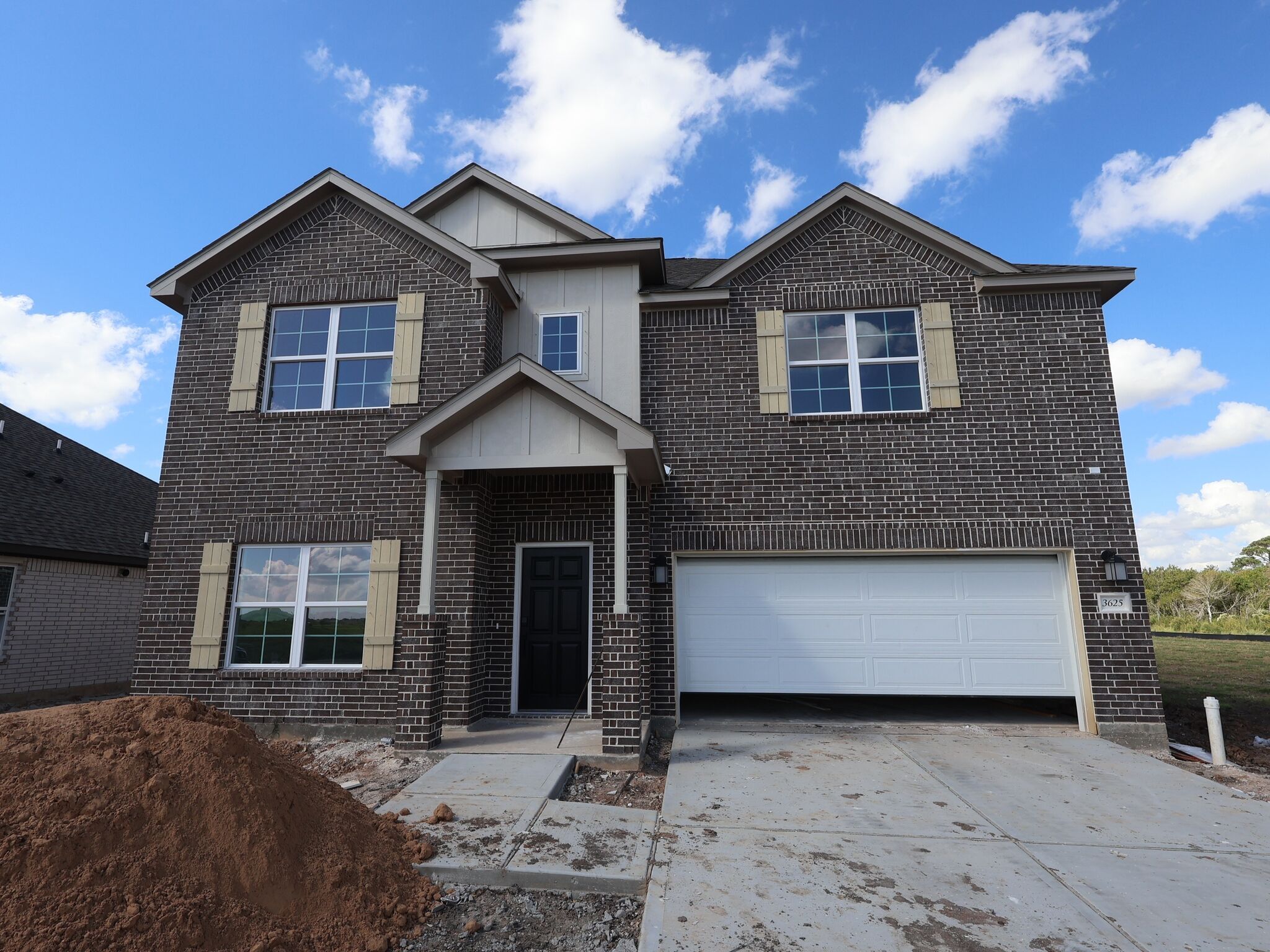 Columbus - Lago Mar: Santa Fe, Texas - M/I Homes