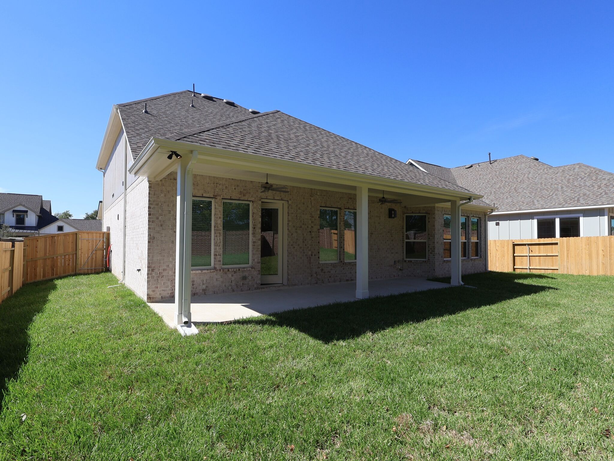 Medina X Dc - Berryknoll: Montgomery, Texas - M/I Homes