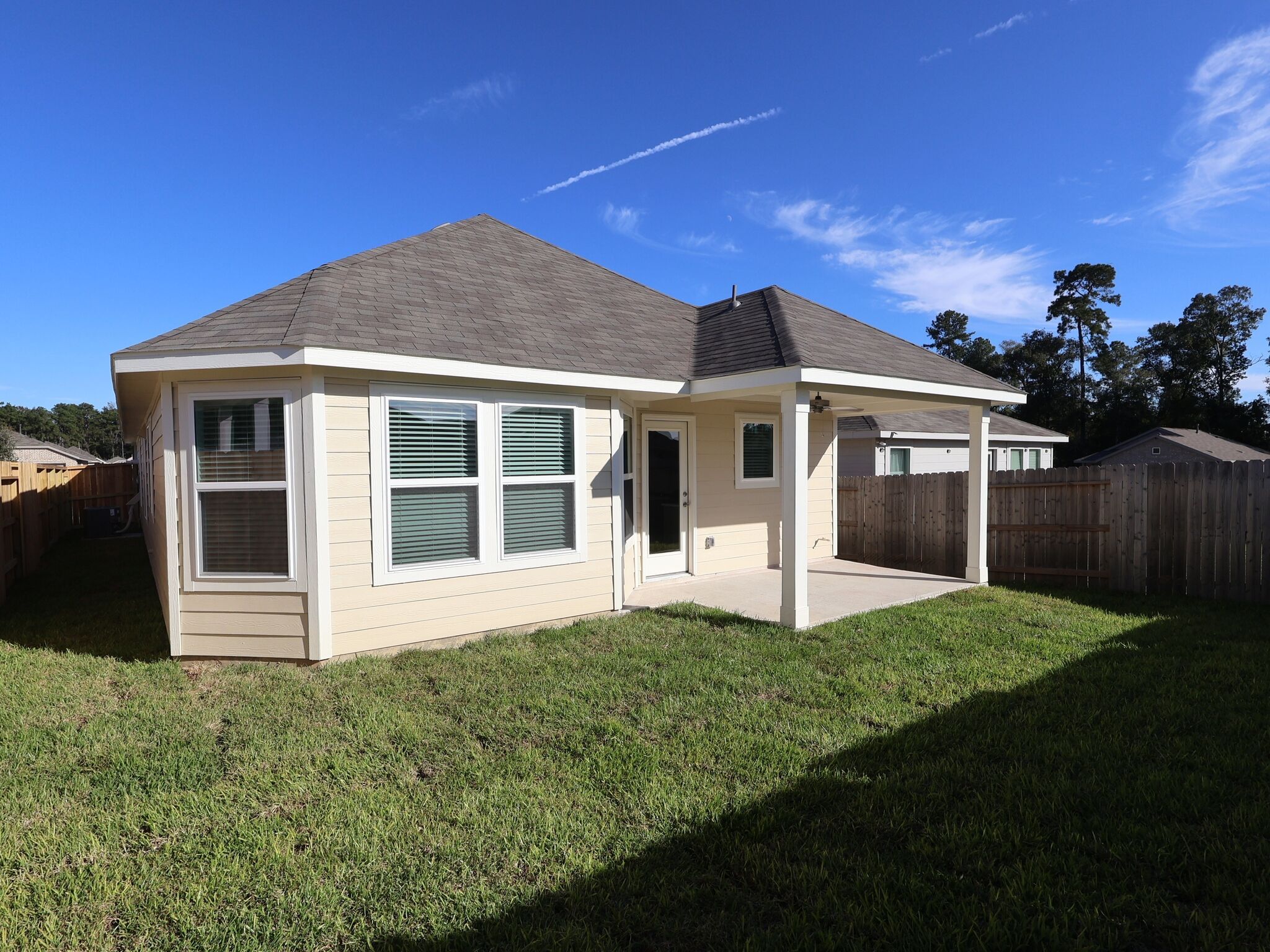 Magnolia - Pinewood At Grand Texas: New Caney, Texas - M/I Homes