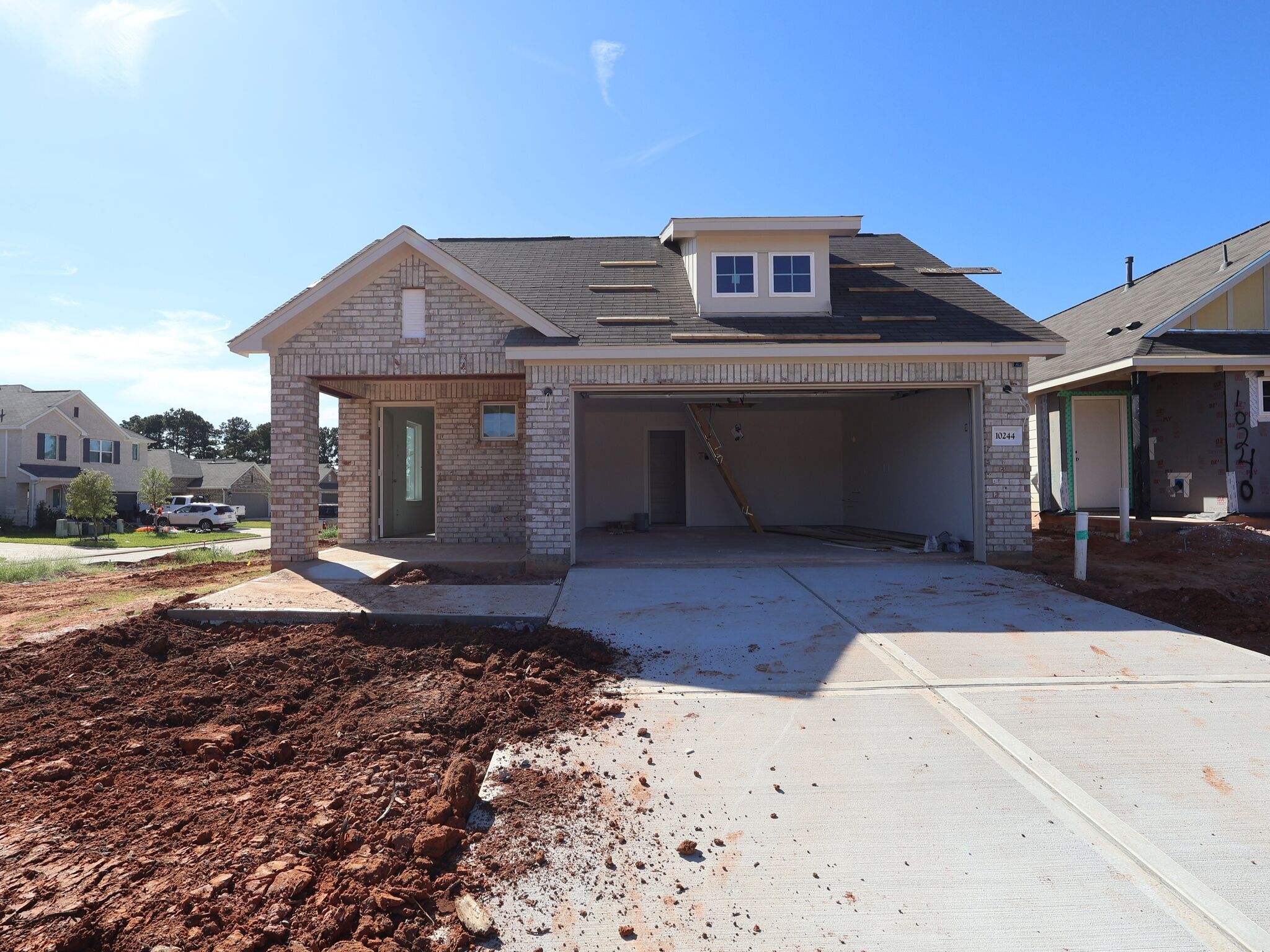 Periwinkle - Lone Star Landing: Montgomery, Texas - M/I Homes