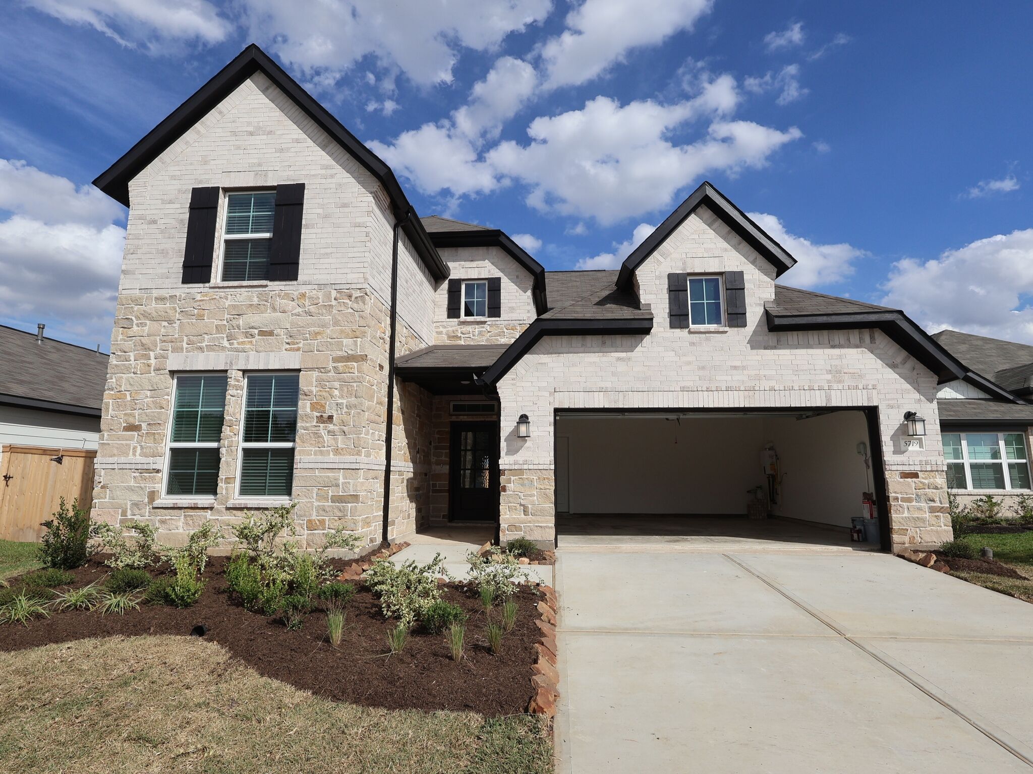 Balcones - Summerview: Fulshear, Texas - M/I Homes