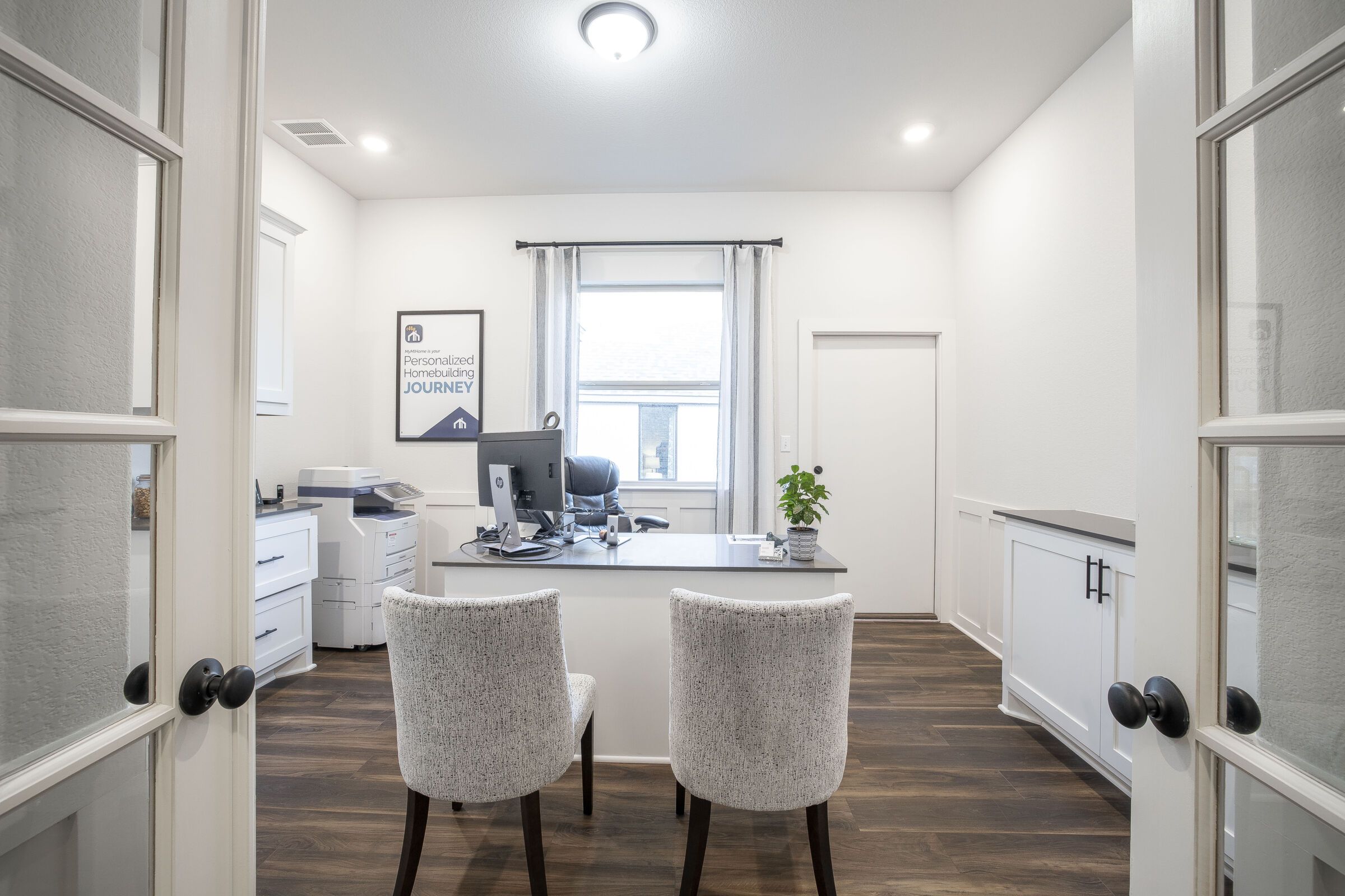 Paramount II floor plan