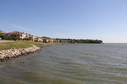 Nearby Lake Ray Hubbard