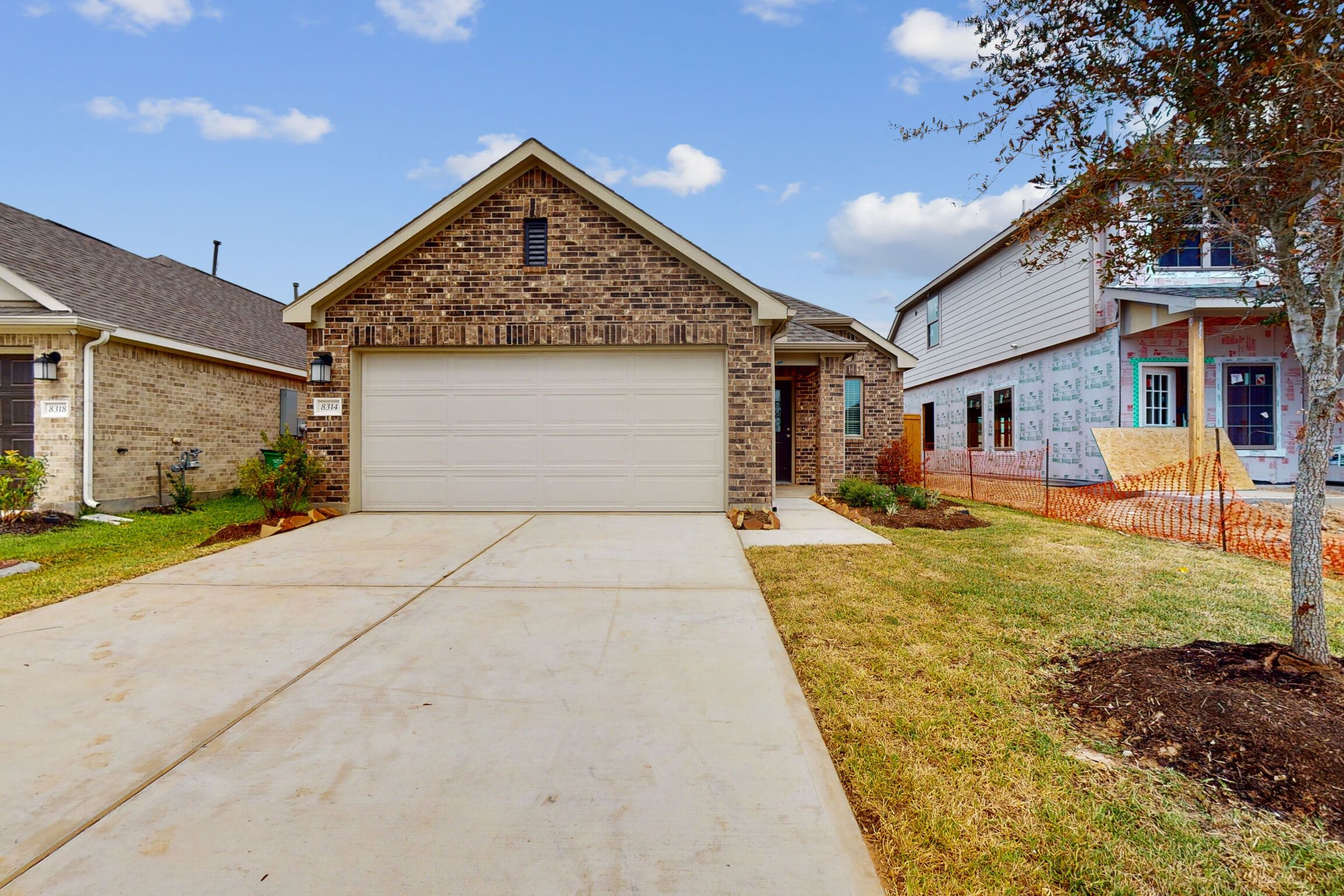 22507 Sawyer Mountain Drive. Waller, TX 77484