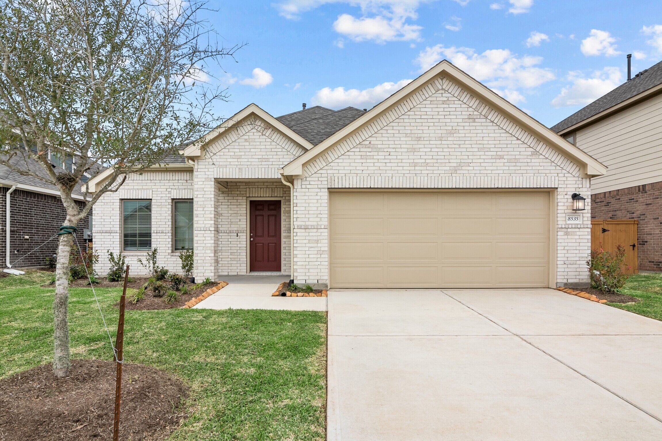 9912 Cavelier Canyon Court. Montgomery, TX 77316