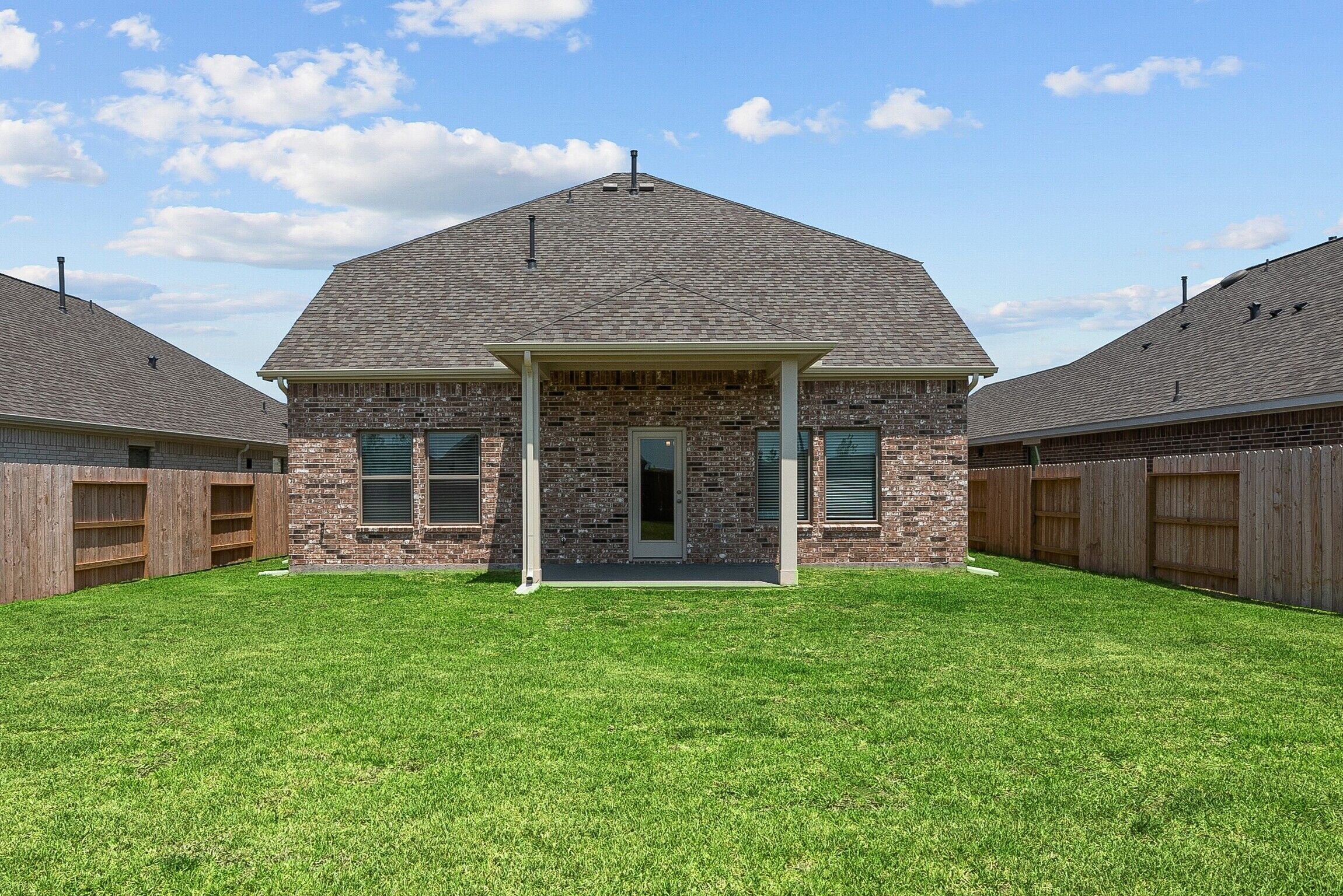 9912 Cavelier Canyon Court. Montgomery, TX 77316