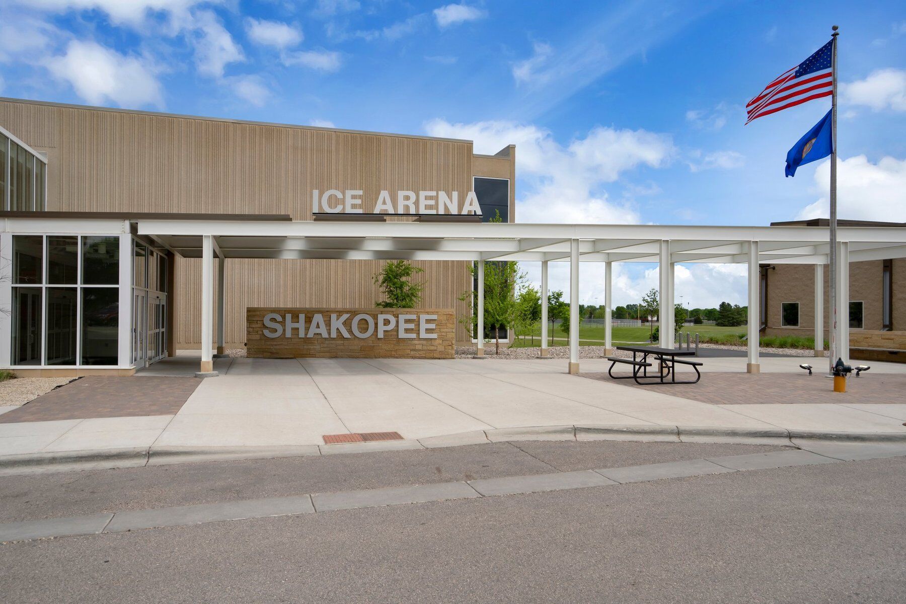 Surrounding Area - Shakopee Ice Arena