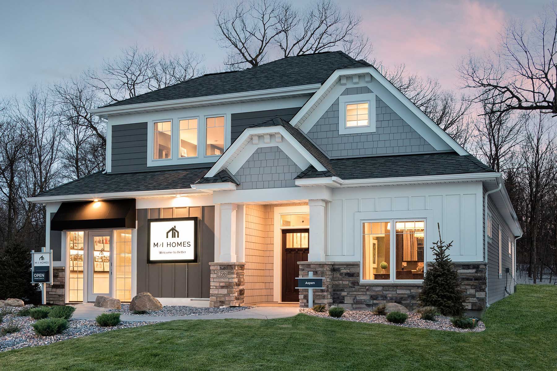 3850 Thrush Street. Shakopee, MN 55379