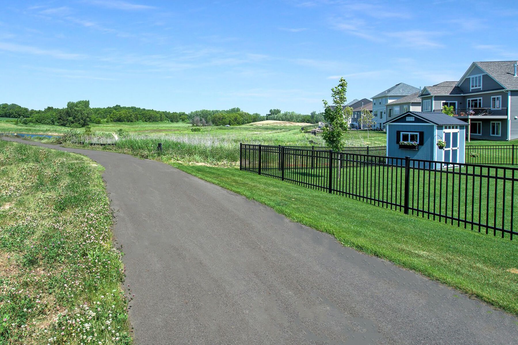 River Hills Walking Path