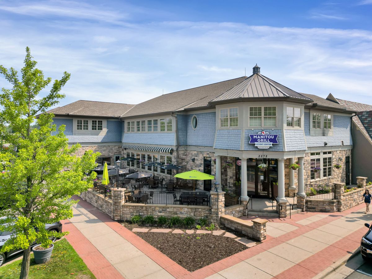 Surrounding Area  - Manitou Grill