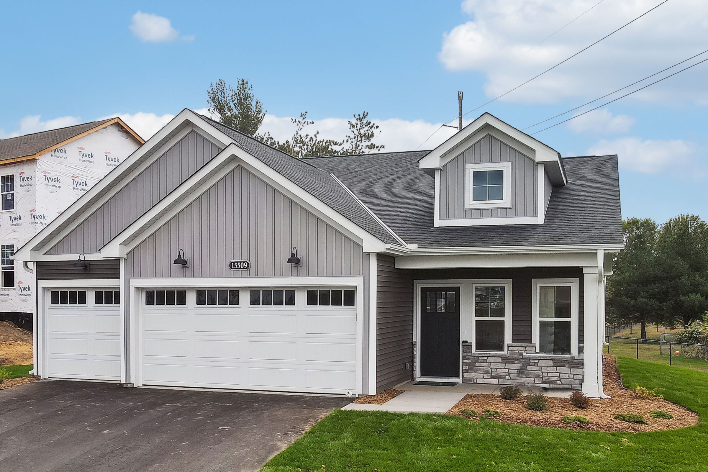 15680 Goodview Avenue N. Hugo, MN 55038