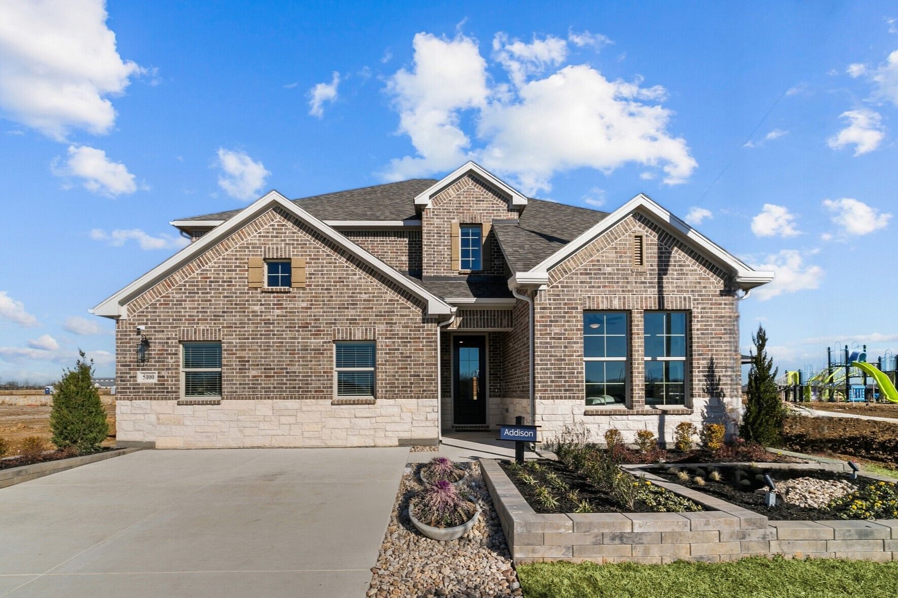 Vintage Village por M/I Homes en Dallas Texas