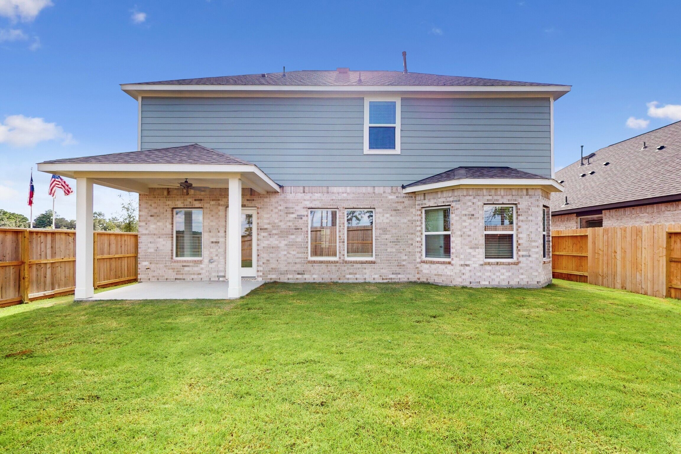 3526 Moraine Lake Drive. Santa Fe, TX 77510