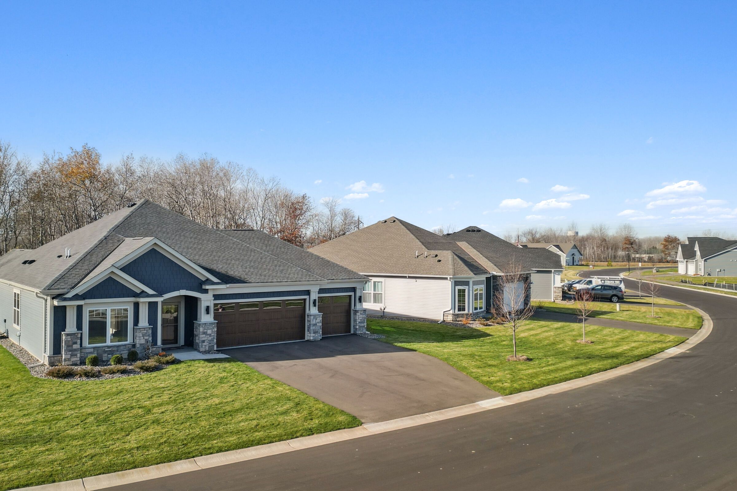 Oneka Shores Streetscape