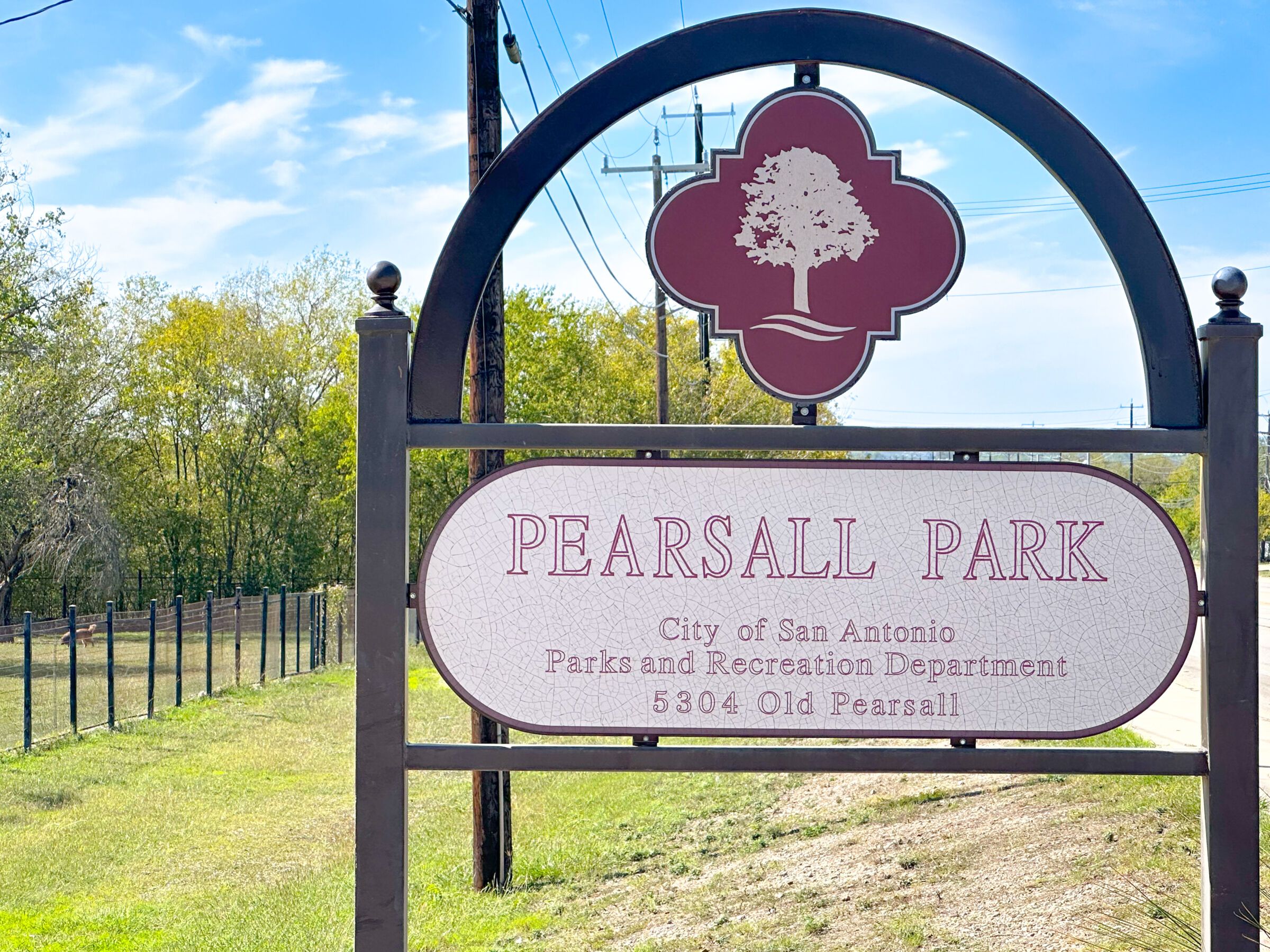 Surrounding Area - Pearsall Park Sign