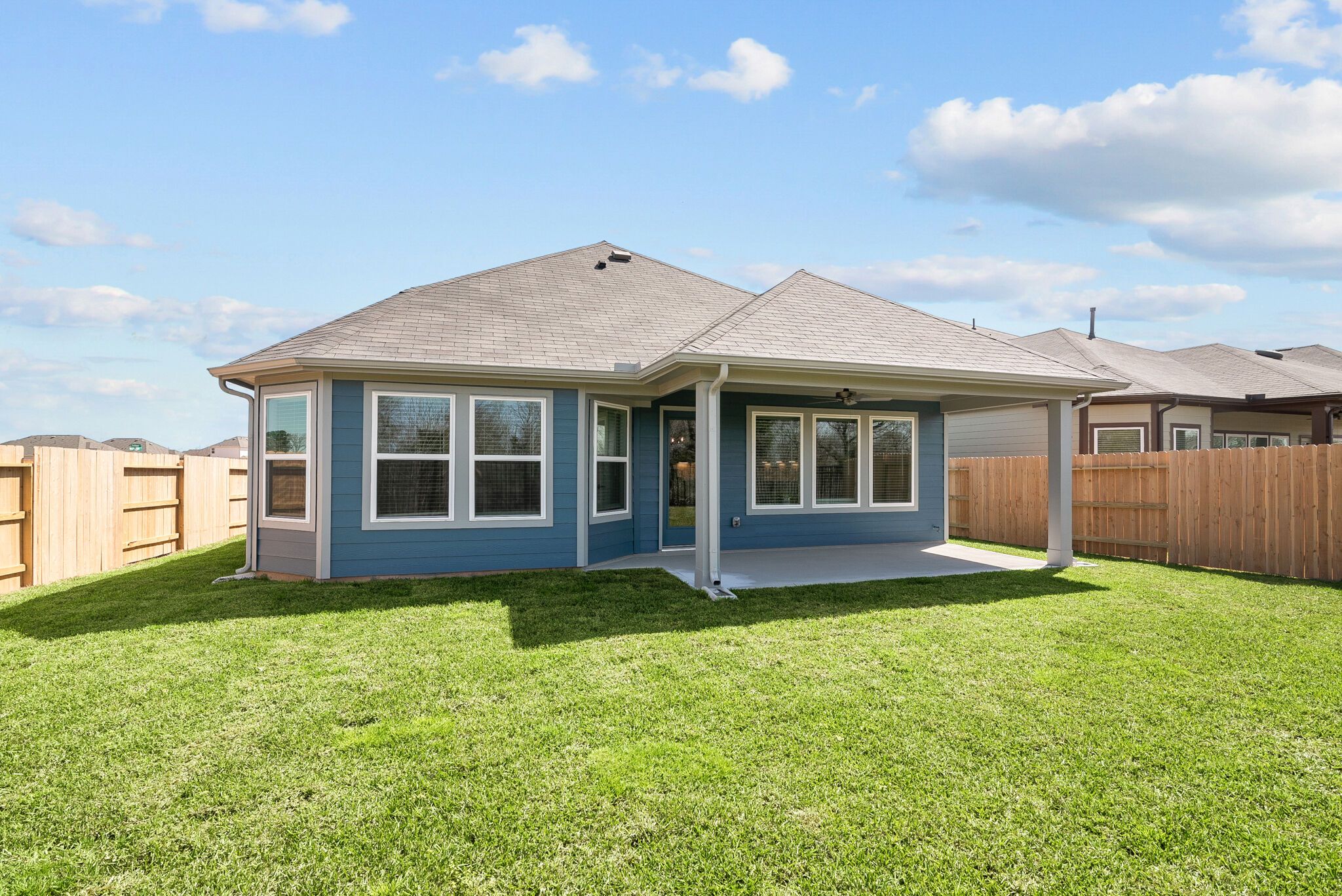 9912 Cavelier Canyon Court. Montgomery, TX 77316