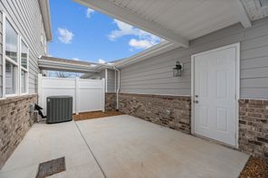 2900 Suzanne Landon Dr C5 (Waverly)