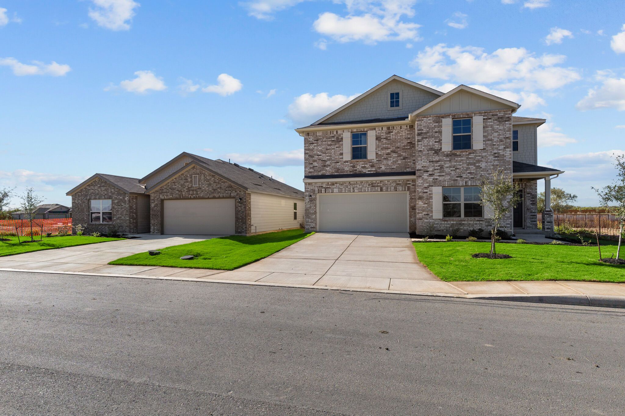 Cinco Lakes Streetscapes