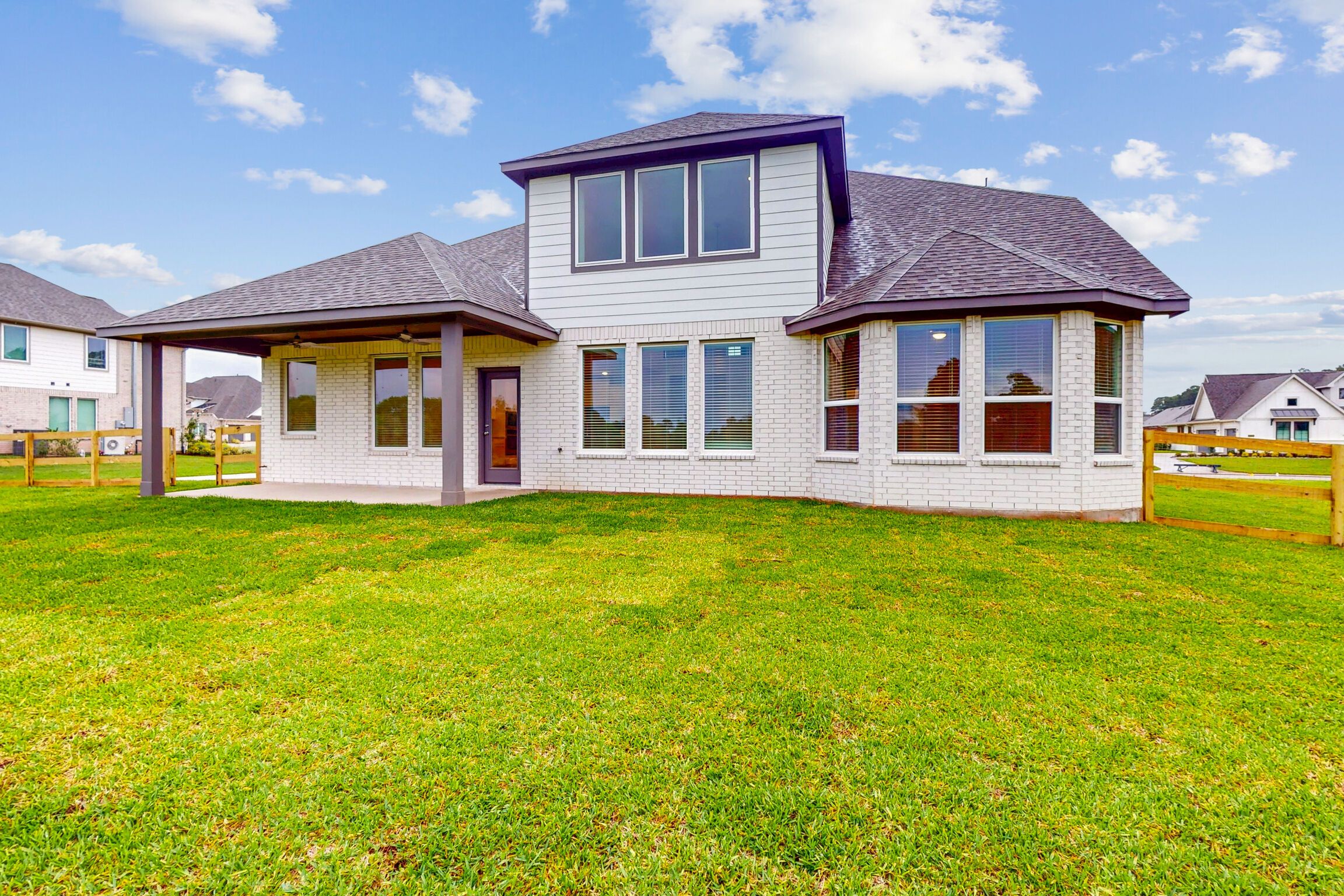 9912 Cavelier Canyon Court. Montgomery, TX 77316