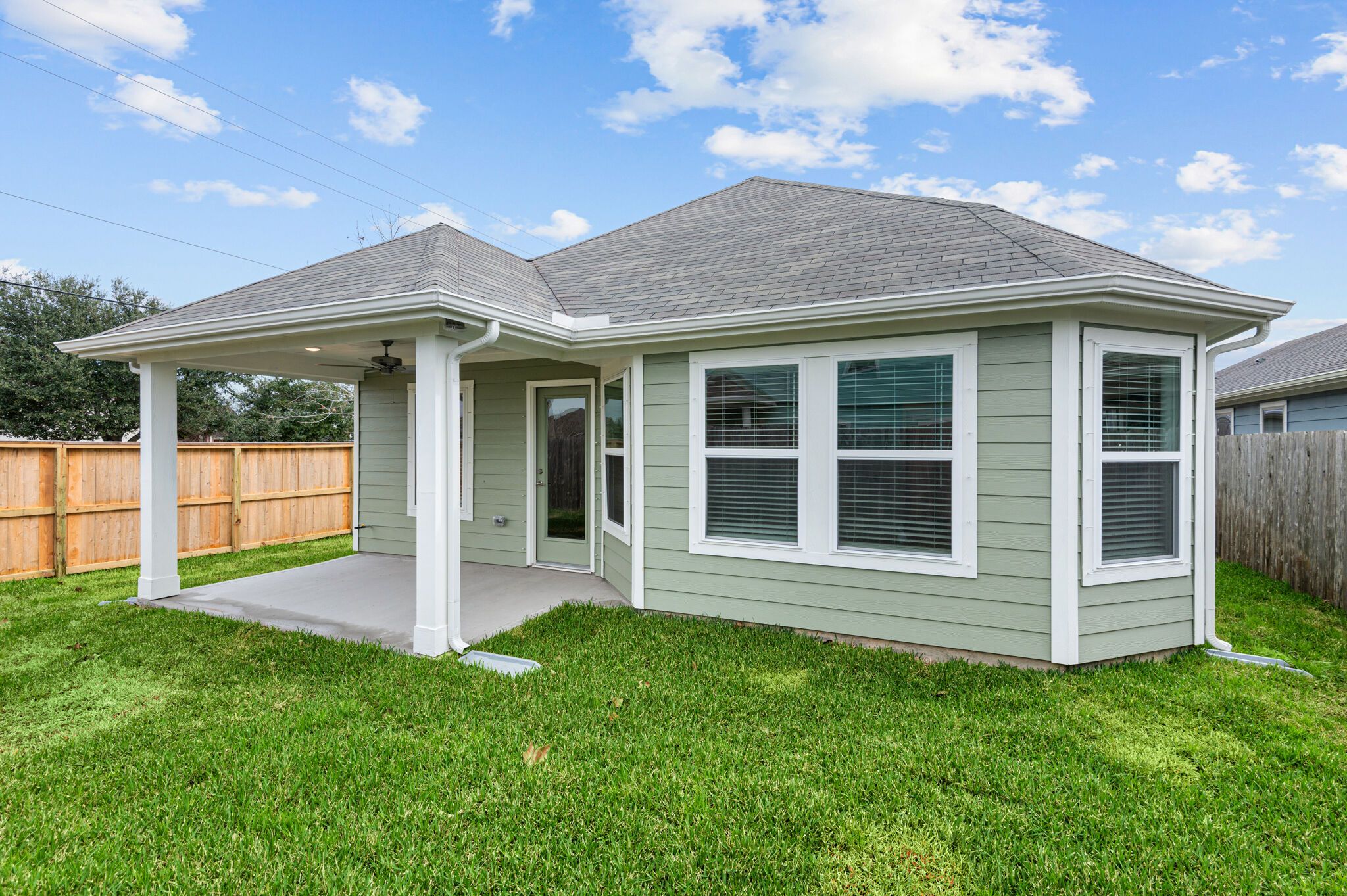 1710 Serenity Moon Drive. Crosby, TX 77532