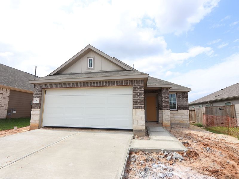 597 Copper Springs Drive. Magnolia, TX 77354