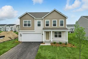 7271 Paris Avenue NE (Waterbury)
