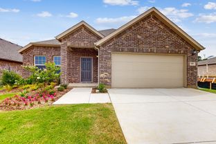 Desoto - Kings Way: Denton, Texas - M/I Homes