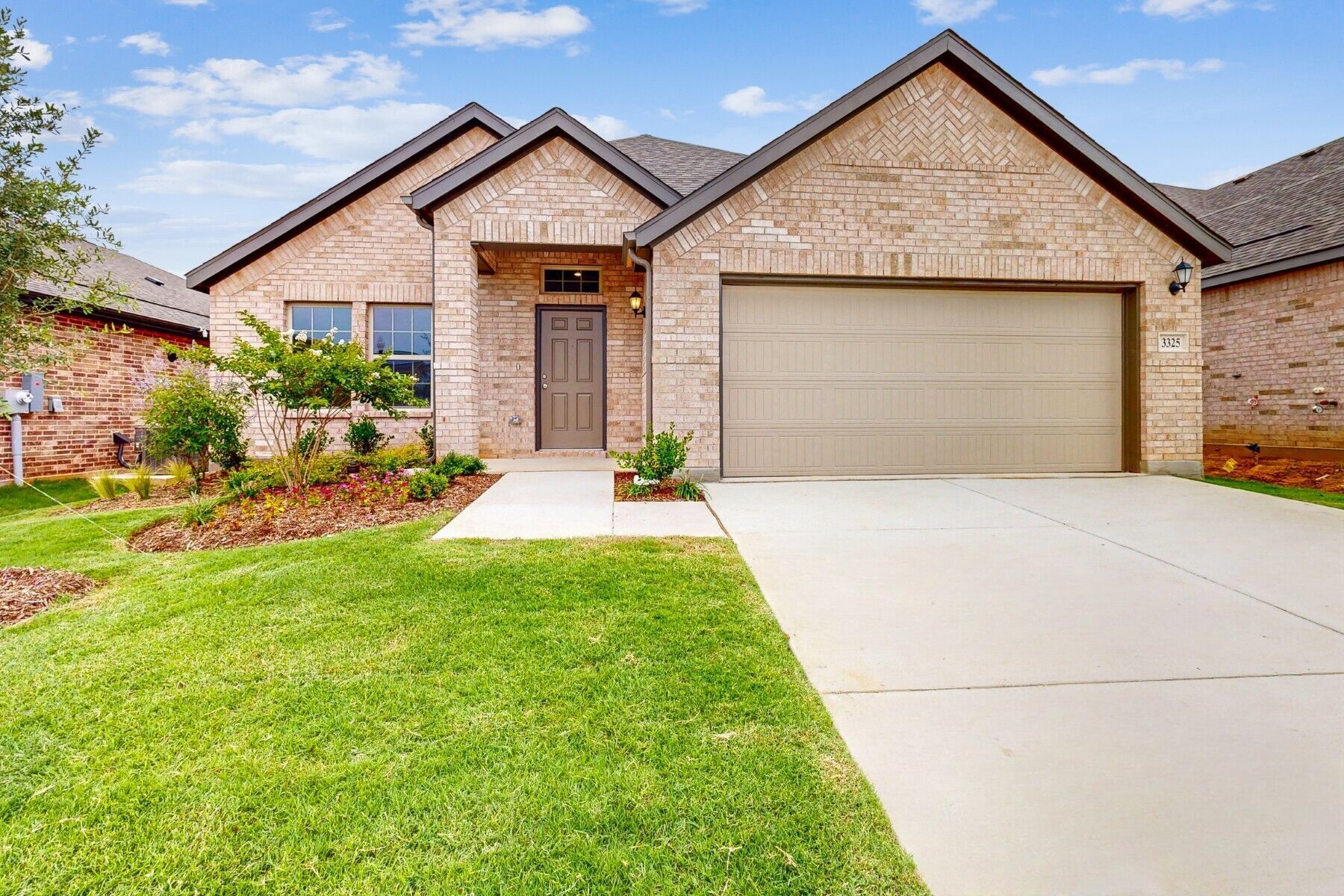 Desoto - Kings Way: Denton, Texas - M/I Homes