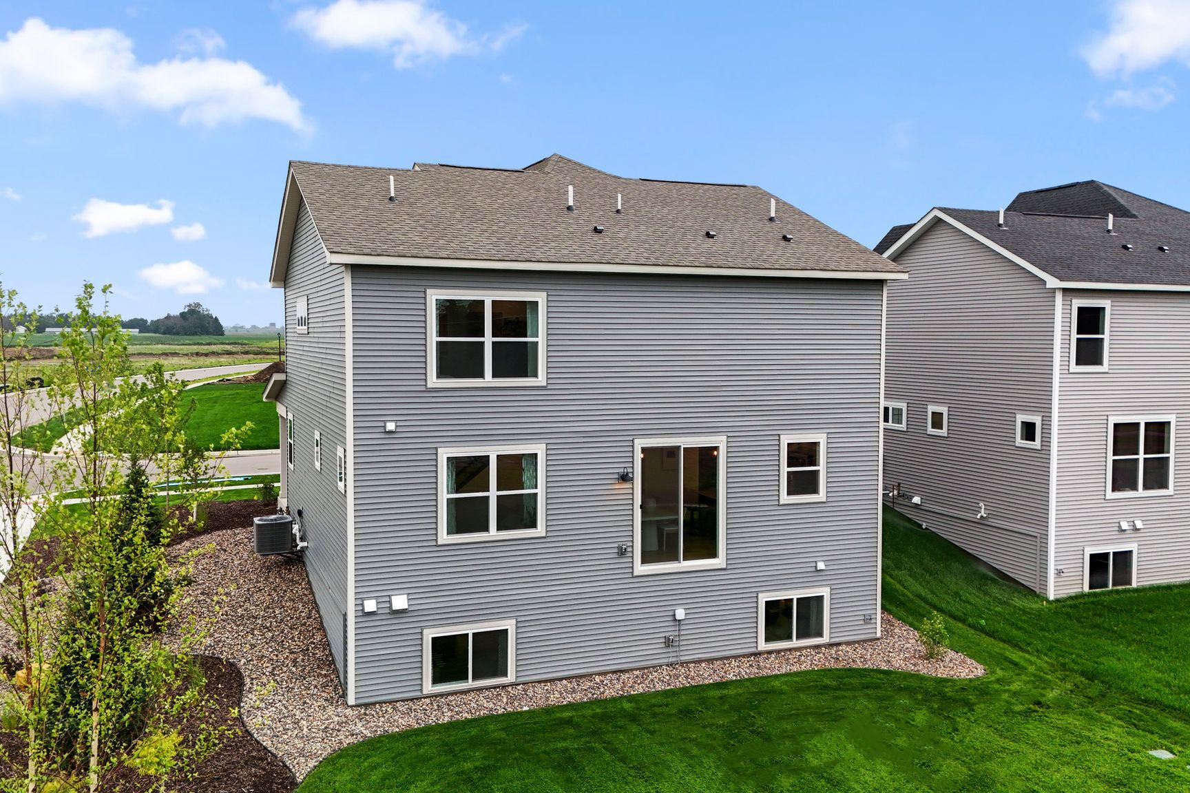 1005 Annagaire Curve (Sophia)