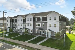 Barcelona - Thompson Square East: West St Paul, Minnesota - M/I Homes