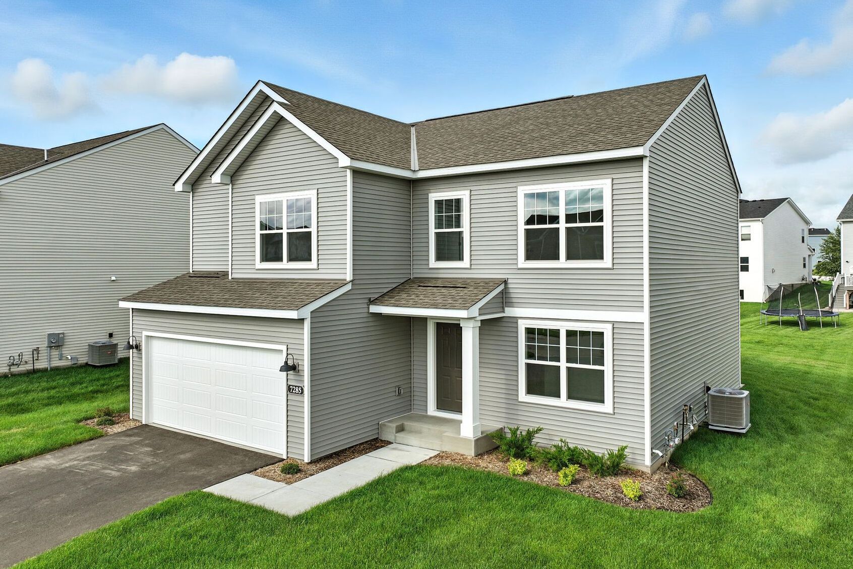 7229 Paris Avenue Ne. Otsego, MN 55330