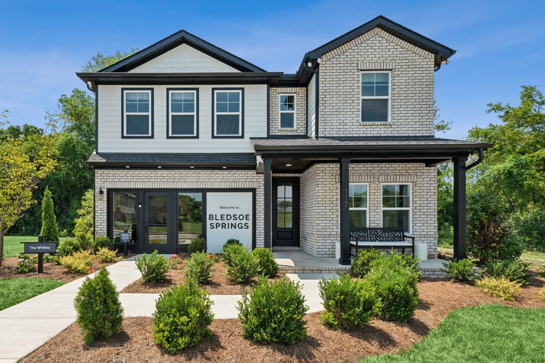 Whitley - Bledsoe Springs: Gallatin, Tennessee - M/I Homes