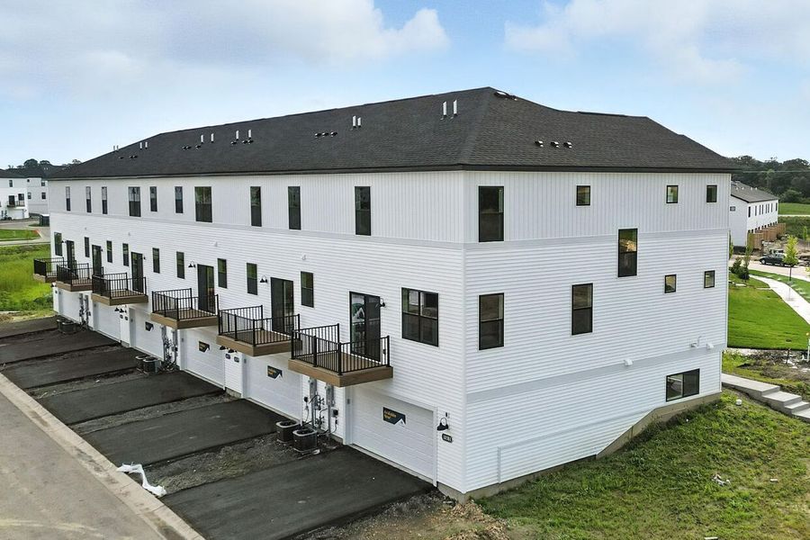 10379 Birchwood Circle (Brooks)