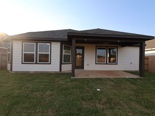 Boone - Pinewood At Grand Texas: New Caney, Texas - M/I Homes