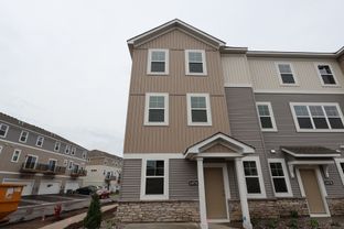 Capri - Parkside Townhomes: Ramsey, Minnesota - M/I Homes