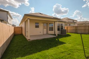 Magnolia - Park Place: New Braunfels, Texas - M/I Homes