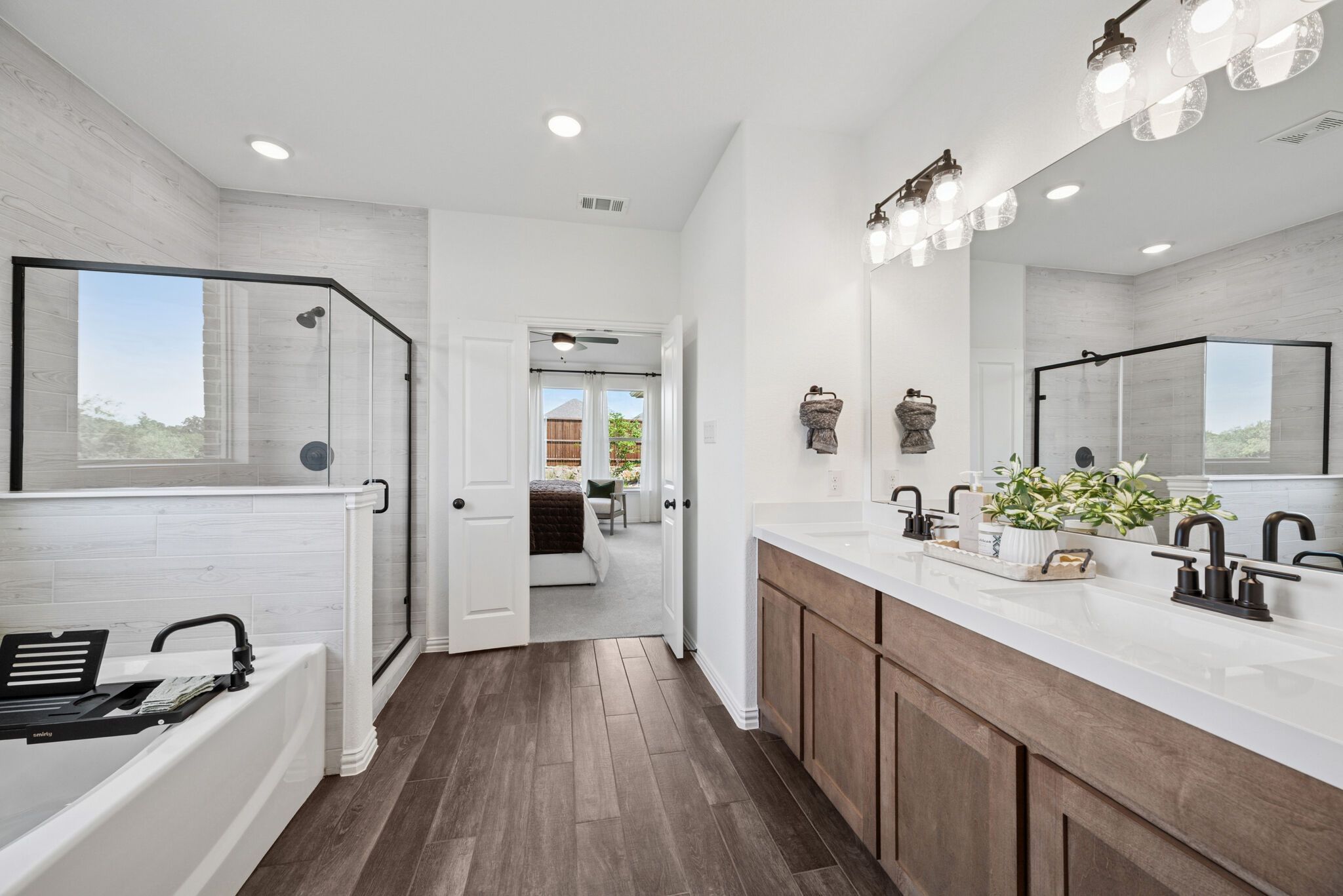 Owner's Bathroom