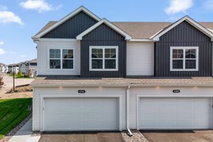 Bayfield - Woodland Cove: Minnetrista, Minnesota - M/I Homes