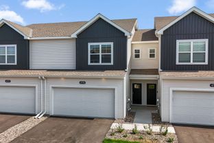 Hayward - Woodland Cove: Minnetrista, Minnesota - M/I Homes