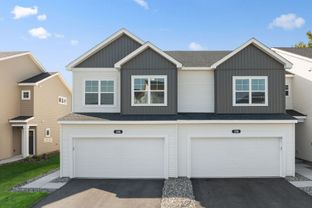 Bayfield - Thompson Square East: West St Paul, Minnesota - M/I Homes