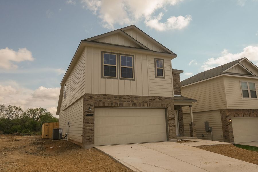 10407 White Hart Lane (Larkspur)