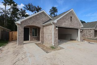 Magnolia - Pinewood At Grand Texas: New Caney, Texas - M/I Homes