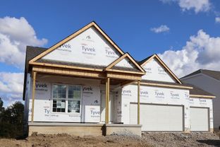 Riverside - Heron Crossing: Pickerington, Ohio - M/I Homes