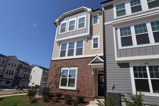 Brockwell - Alston Landing: Cary, North Carolina - M/I Homes