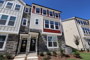 Hadleigh - Alston Landing: Cary, North Carolina - M/I Homes