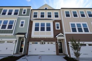 Hyde Park - Alston Landing: Cary, North Carolina - M/I Homes