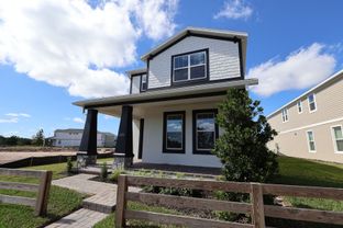Sebring - Center Lake On The Park: Saint Cloud, Florida - M/I Homes