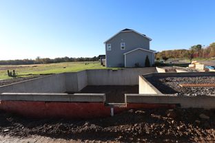 Fordham II - Miller Farm: Galena, Ohio - M/I Homes