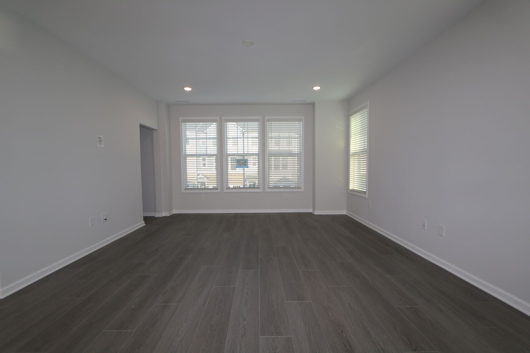 Hyde Park - Green Level Trail Townhomes: Apex, North Carolina - M/I Homes