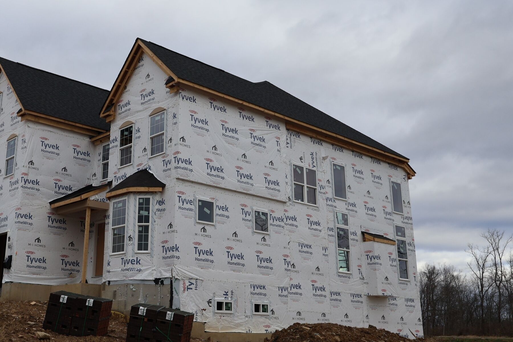 Barrett - Trailside Village: Green Township, Ohio - M/I Homes